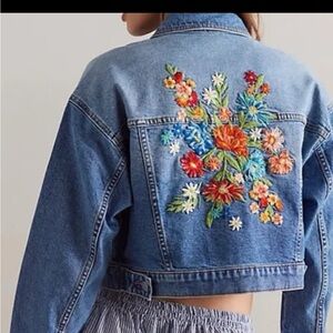 Driftwood Le Bouquet Denim Cropped Jacket. Size Medium